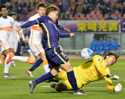広島、東京ともに黒星発進 ＡＣＬ