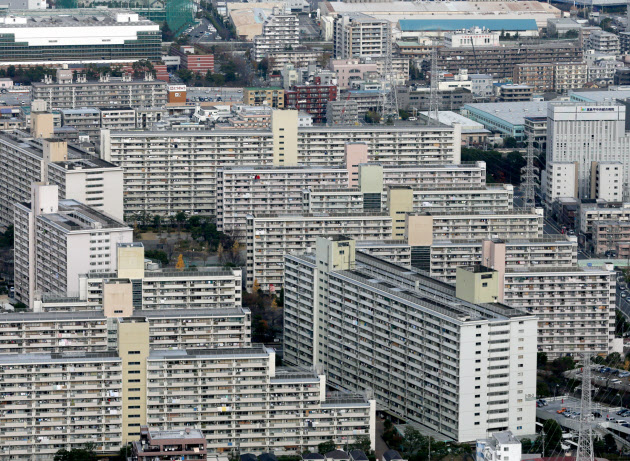 人口、初のマイナス 15年国勢調査 ５年で0.7％減