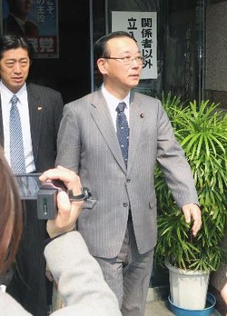 自民、候補擁立見送る方針 京都３区補選、苦戦予想
