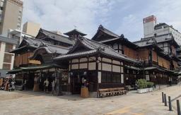道後温泉本館の工事は最短５年 老朽化で耐震補強