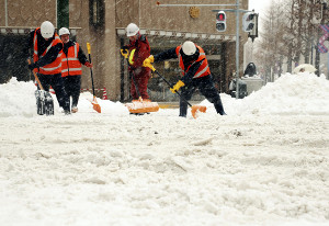 車内で男性死亡…道内は数年に１度の猛吹雪に
