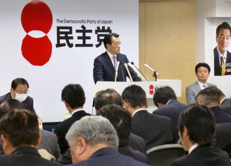 党名は協議で、民主要請へ…維新は世論調査主張 2016年03月01日 09時01分