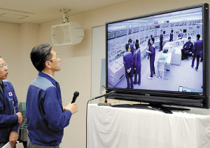 ４号停止 早期原因究明を 関電に県 職員１人追加派遣 ／福井