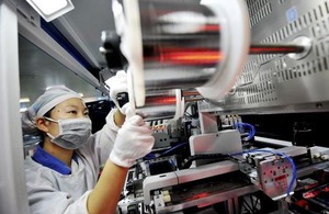 財新の2月中国製造業ＰＭＩは48.0、12カ月連続の50割れ