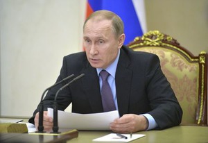 プーチン大統領続投支持は74％、4年ぶり高水準＝ロシア国営調査機関