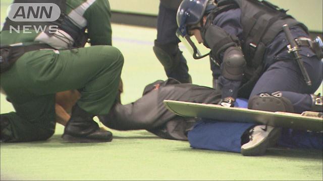 羽田空港でテロ対策訓練 警視庁など、サミット控え