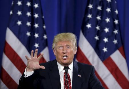 トランプ氏、主張を撤回「違法な命令しない」