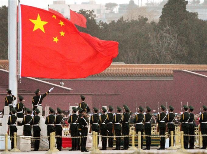 中国５カ年計画、成長持続へ投資 交通網に年34兆円超