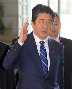安倍首相 情報収集を指示 ＮＳＣで対応協議 北ミサイル発射