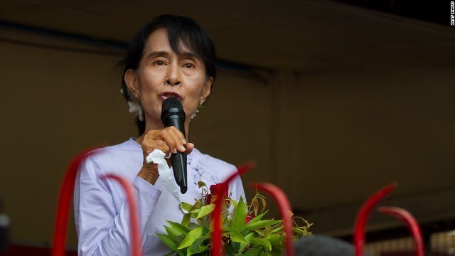 ミャンマー大統領選、与党が元運転手のスーチー氏側近を擁立