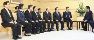 首相、伊勢志摩サミット開催地の首長らと会談 2016年03月10日 18時31分