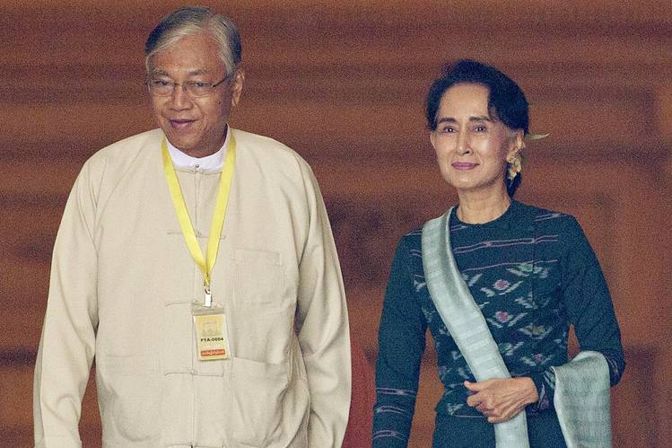 ミャンマーに文民大統領 スー・チー氏側近 ティン・チョー氏 半世紀ぶり軍支配解消へ