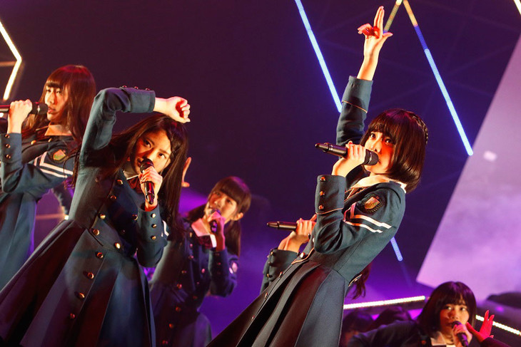 欅坂46が初単独公演、国際フォーラム5000人前にデビュー作全曲披露