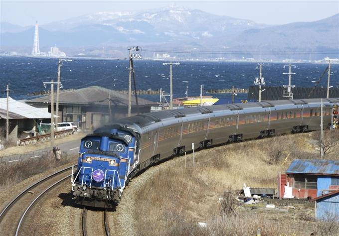 カシオペア下り最終が到着 札幌駅、午後に上り出発