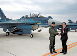 Ｆ２戦闘機 松島基地に帰還