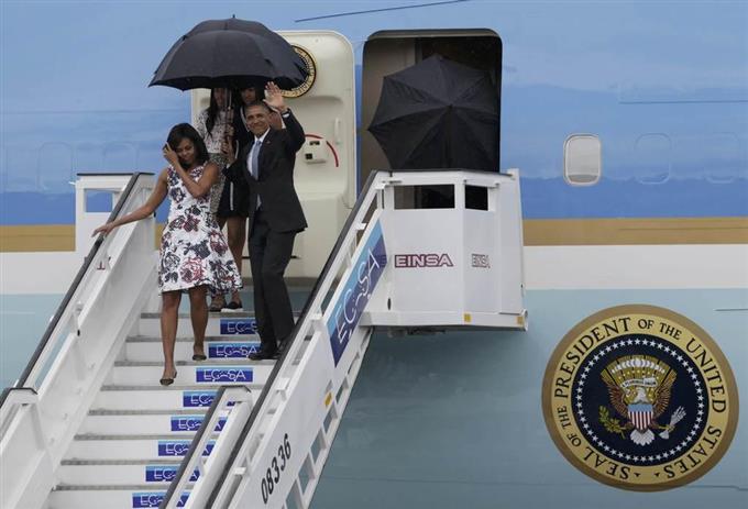 米大統領、キューバ到着 ８８年ぶり、歴史的訪問