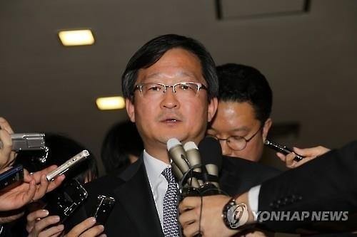 日韓外務省局長協議、慰安婦合意の着実履行確認