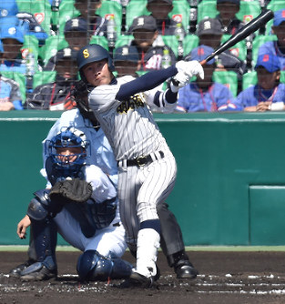 選抜高校野球:初出場明石商が８強 エース吉高が東邦完封