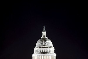米連邦議会で発砲、男を拘束 当局者はテロとの関連性否定