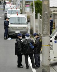 路上で男性２人切られ負傷＝身柄１人確保―東京・豊島