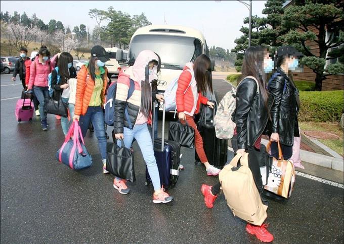 北朝鮮従業員１３人が韓国入り＝海外飲食店を脱出、制裁で打撃か