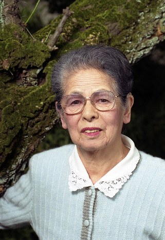 郷倉和子さん １０１歳＝文化功労者の日本画家
