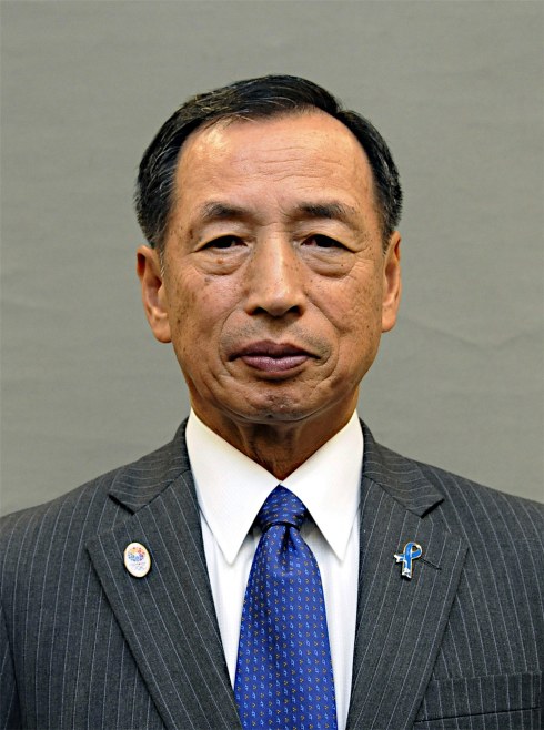 直前に「本日、逮捕されそう」 「潔白」の主張変えず