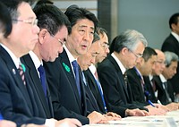 安倍首相、１６日に現地視察＝屋内避難所の確保指示－熊本地震