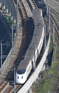 ＜熊本地震＞回送中の九州新幹線、６両すべてが脱線