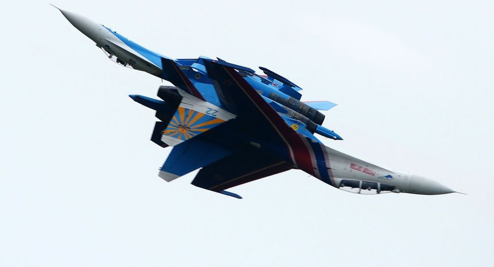露国防省 スホイ２７による米偵察機への危険な接近を否定