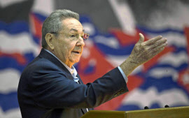 キューバ共産党大会開幕 カストロ議長「共産党体制を維持」