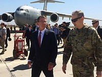 イラクに米兵２００人増派＝ＩＳ掃討加速へ首相と合意－米国防長官