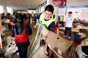 熊本に大雨、２９万人に避難指示など 閉鎖の避難所も