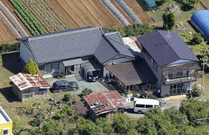家族４人死傷、長男を殺人未遂容疑で逮捕…浜松 2016年04月22日 10時30分
