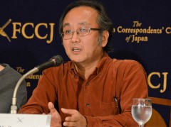 韓国・セウォル号沈没ドキュメンタリー監督、行政批判…守られたのは人命ではなかった？