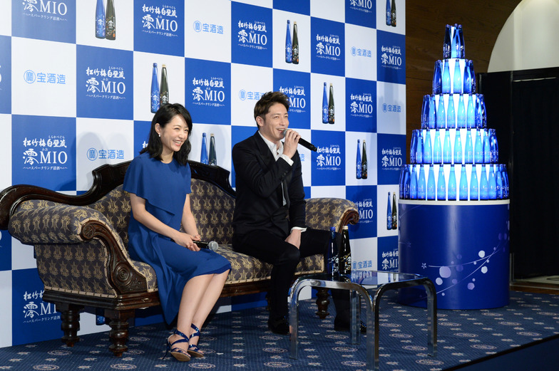 宝酒造 美女と美男と「澪」で乾杯！