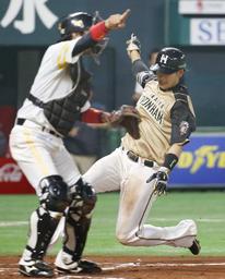 日本ハムが逆転勝ち=プロ野球・ソフトバンク―日本ハム