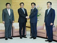 補正予算、来月成立へ＝安倍首相と岡田民進代表らが一致－熊本地震…