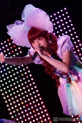 ＜HARAJUKU KAWAii!!!! 2012 SPRING＞、きゃりー、ももクロらのサプライズ演出に大盛況