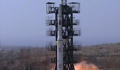 北朝鮮：打ち上げ予告 ロケット本体を施設に搬入か