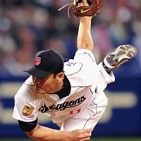 中日復帰の川上、日本で４年ぶり勝利 ６回無失点