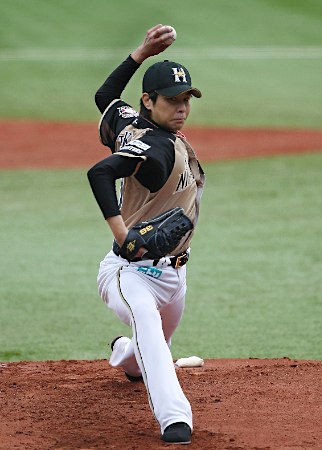 日本ハムが本塁打２発で４連勝