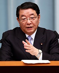 問責ツートップは防衛相と国交相…自民・茂木氏