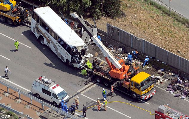 Tokyo Disneyland coach bus crash kills seven