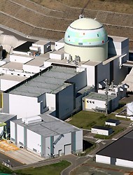 泊３号機あす停止 国内の原発稼働ゼロへ