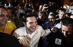 WRAPUP1: ギリシャ第1党、連立協議を断念 再選挙実施のシナリオに現実味