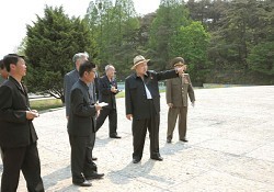 北朝鮮・金正恩第1書記、視察した遊園地のずさん管理に“激怒”