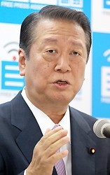 民主党:輿石氏、首相との会談調整へ…小沢元代表処分解除