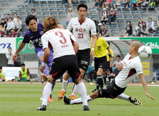 森脇が決勝弾 ２位に浮上