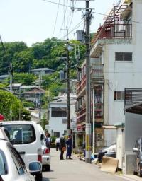 背中などに傷痕 殺人事件で捜査 5月27日 21時36分